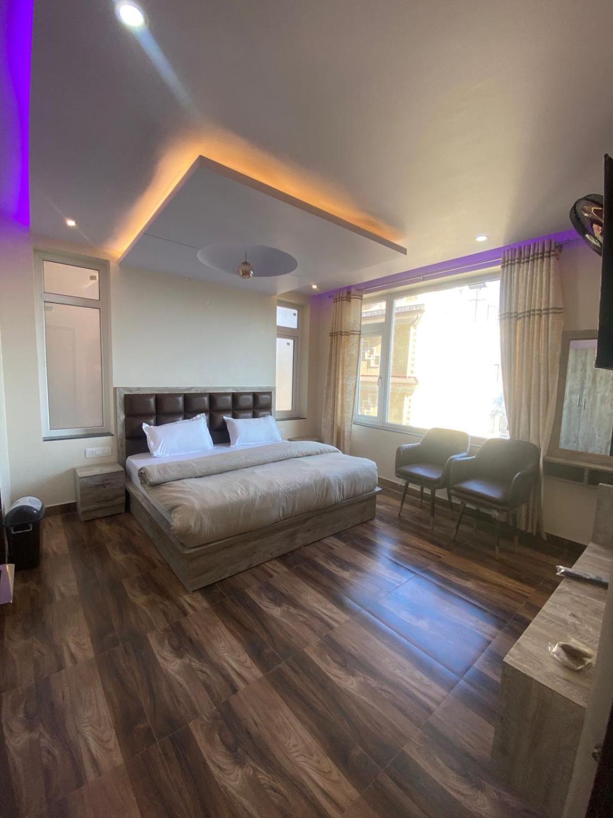 Harmony Heights Hotell Shimla Eksteriør bilde